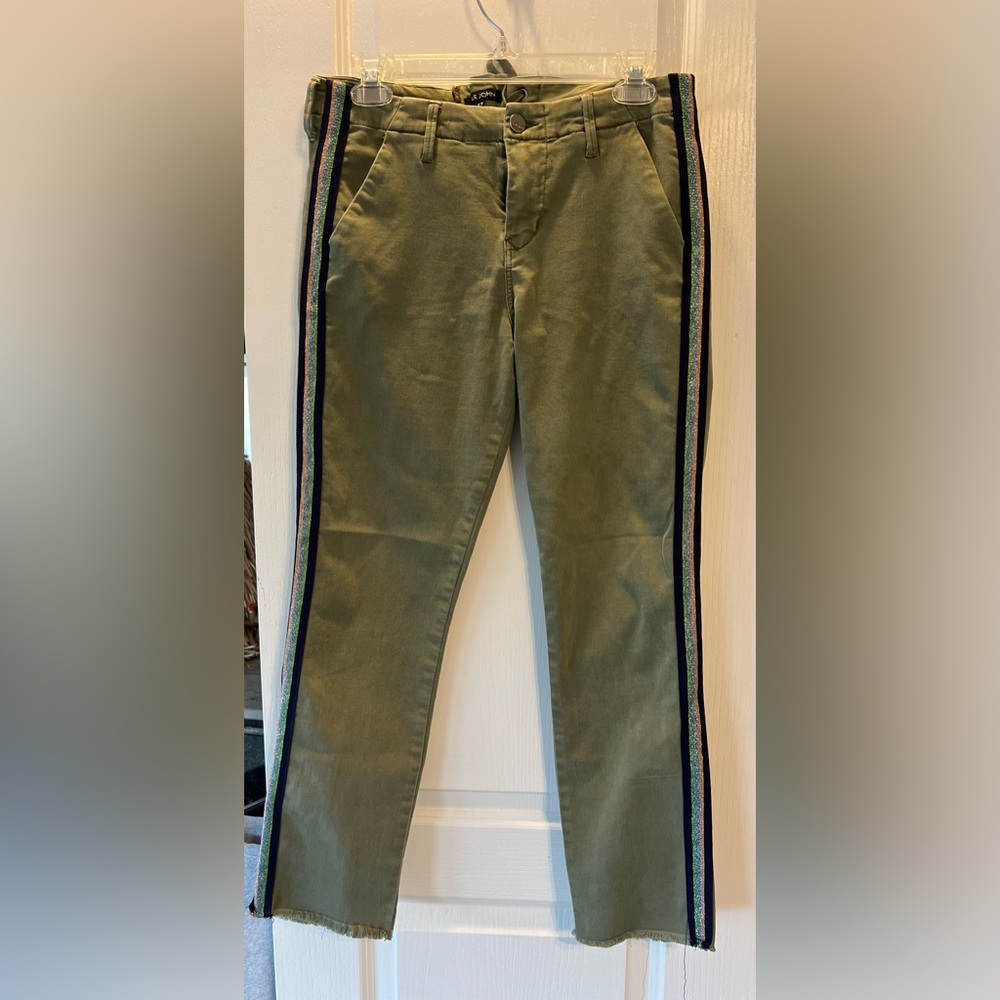 Dear John Army Green Pants -stripes down side